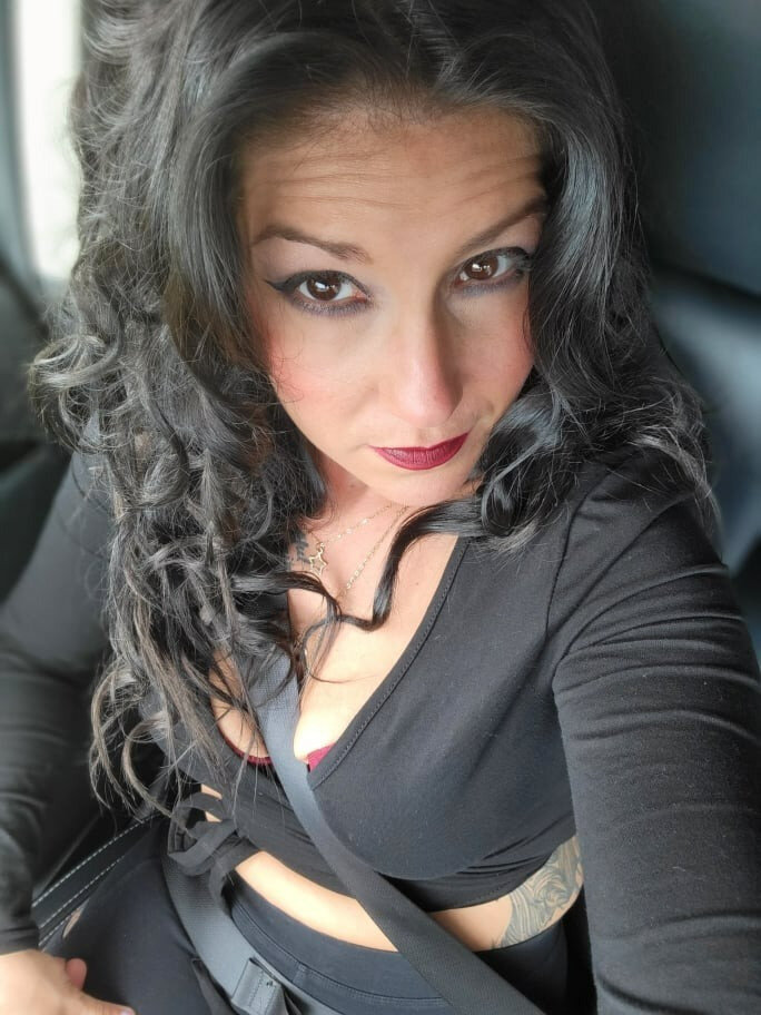 Stonerlove0420 (@stonerlove0420), OnlyFans creator