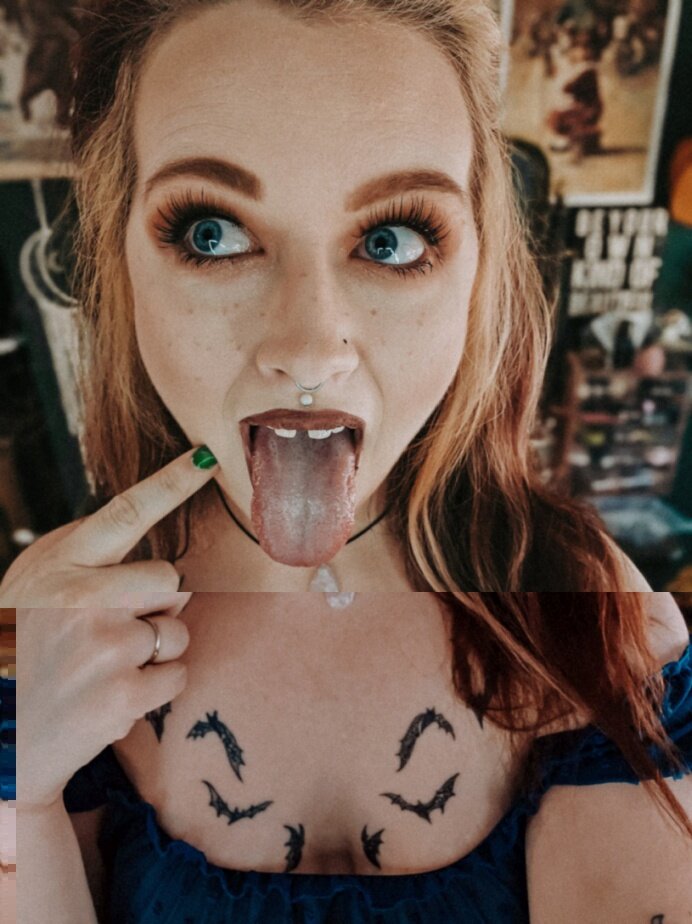 Strawberriewine (@strawberrie_wine), OnlyFans creator