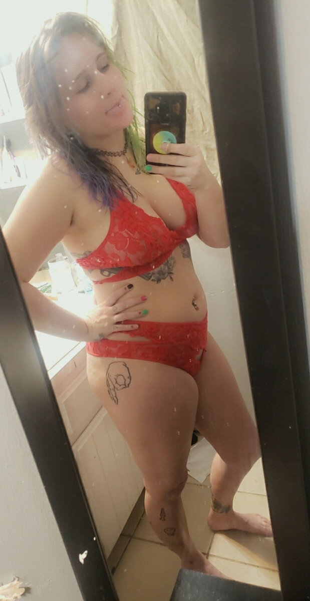 Subbyprincess69420 (@subbyprincess69420), OnlyFans creator