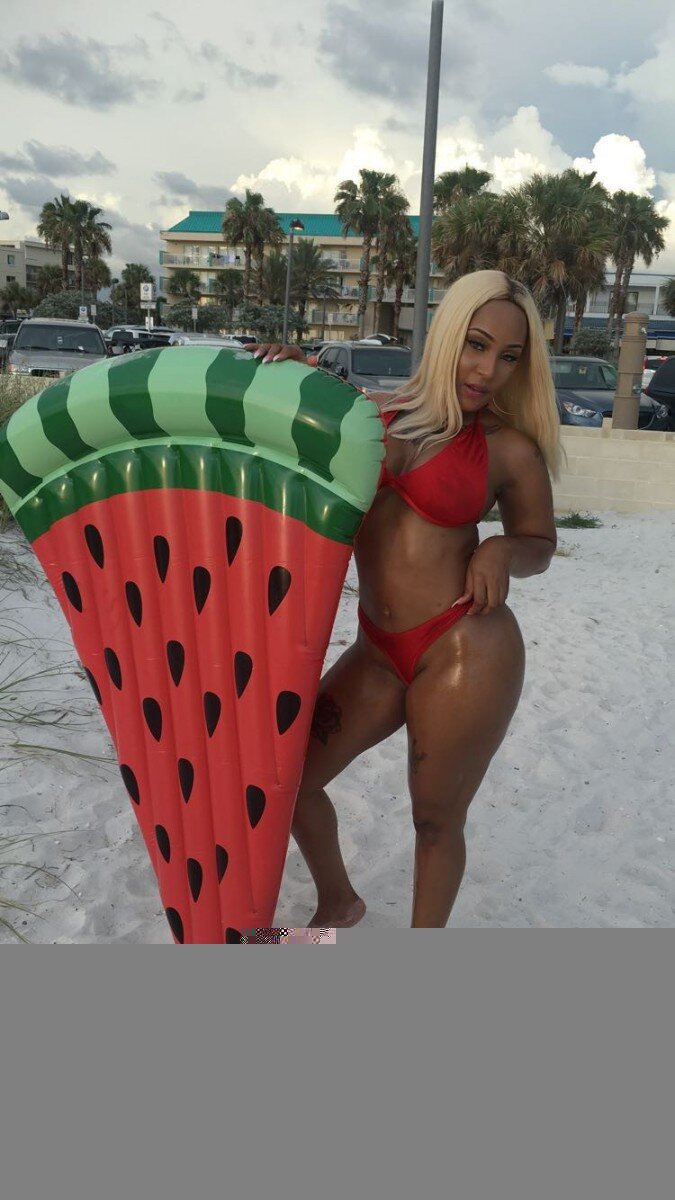 Successfulyell (@successful_yell), OnlyFans creator