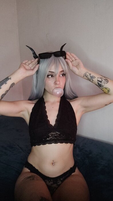 Sugarrushgoddess (@sugar.rush.goddess), OnlyFans creator