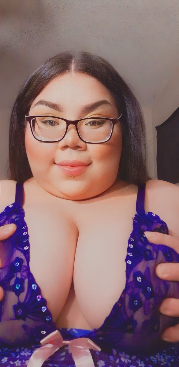 Sugarbabybebsfree (@sugarbabybebsfree), OnlyFans creator