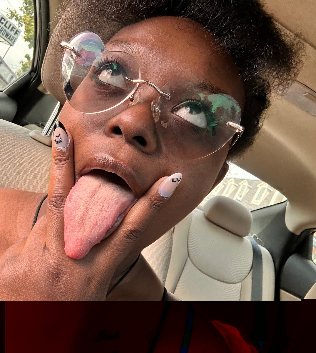 Suggiebear1214 (@suggiebear1214), OnlyFans creator