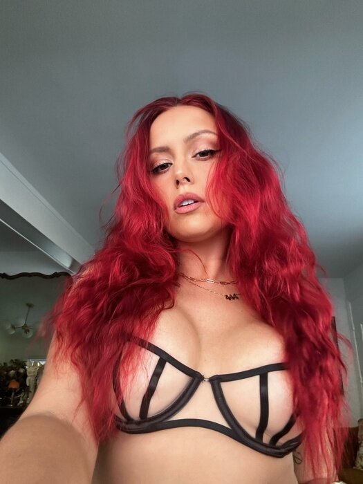 Summerlainee (@summerlainee), OnlyFans creator