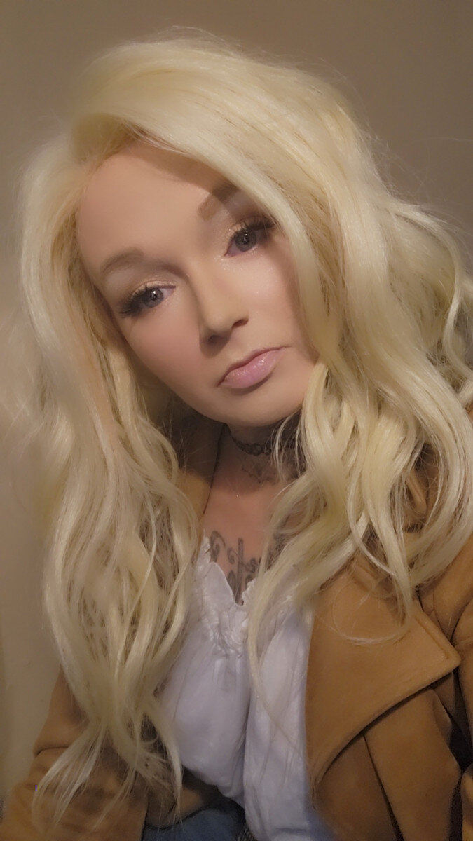 Summerrsurreal (@summerr_surreal), OnlyFans creator
