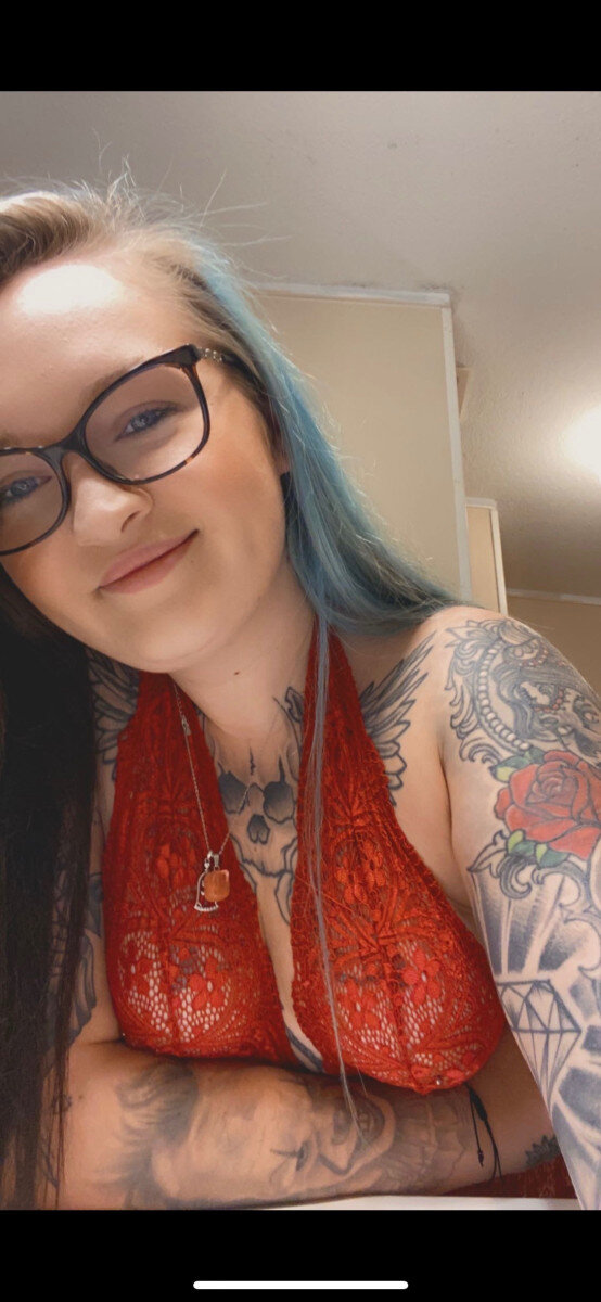 Suncheyn3 (@suncheyn3), OnlyFans creator