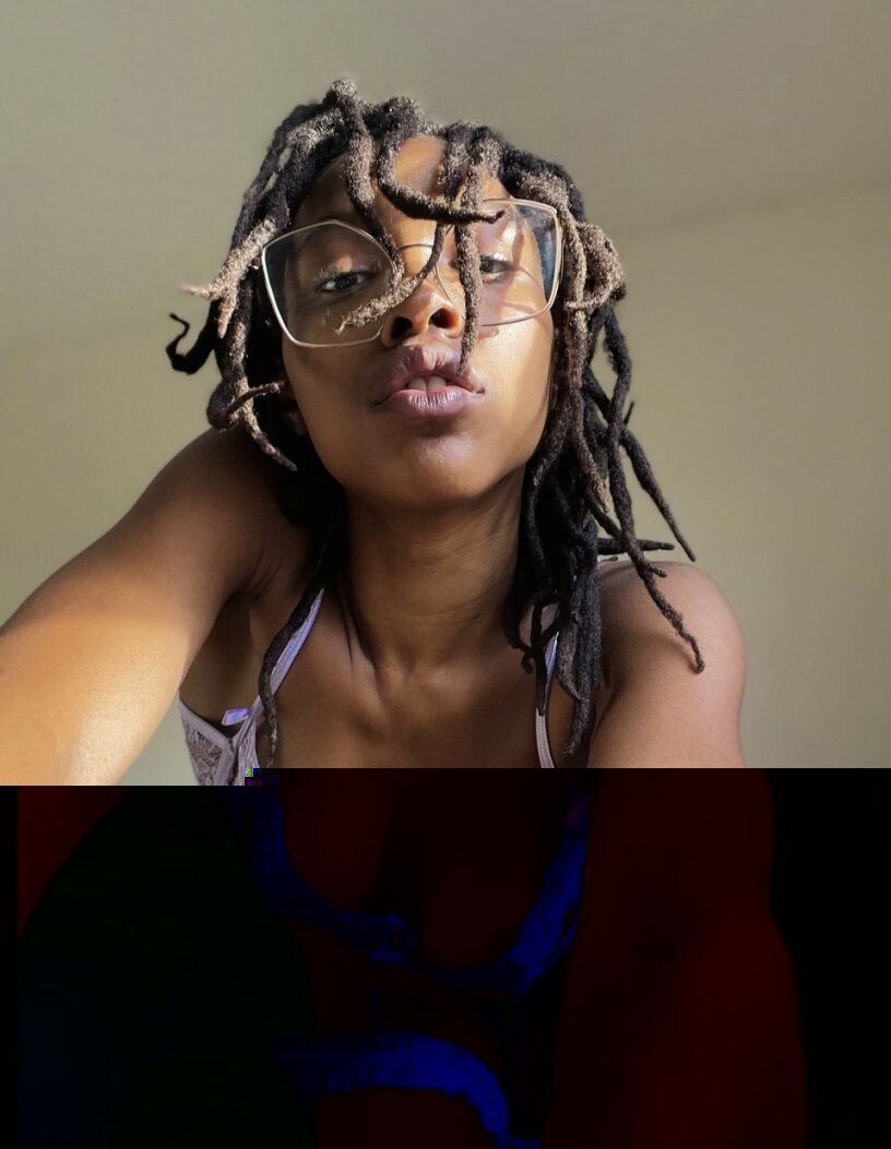 Sunniesetfree (@sunniesetfree), OnlyFans creator