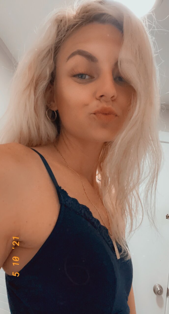 Sunshineslim (@sunshineslim), OnlyFans creator