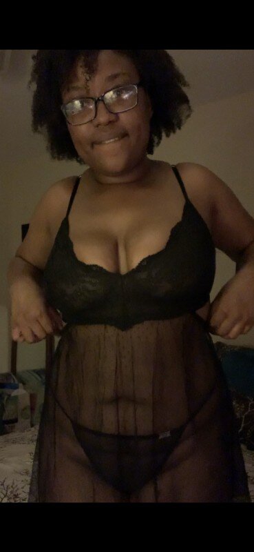 Sunsun0413 (@sunsun0413), OnlyFans creator