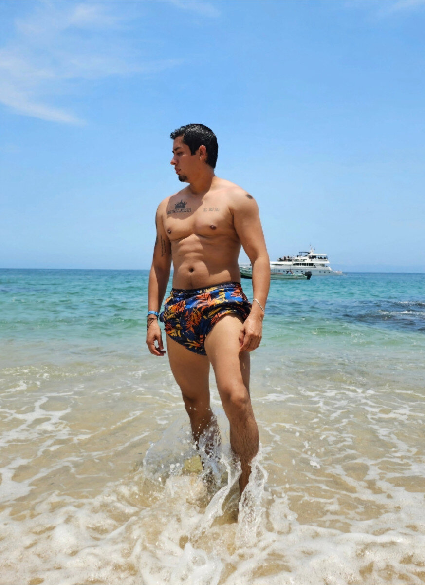 Superlatino37