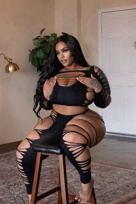Suzymariee (@suzymariee), OnlyFans creator