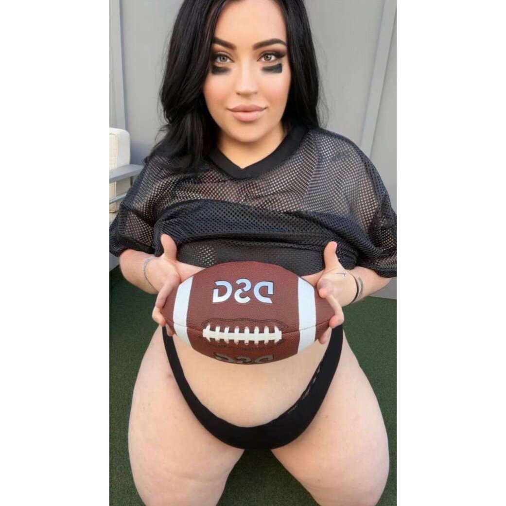 Swaybaee (@swaybaee), OnlyFans creator