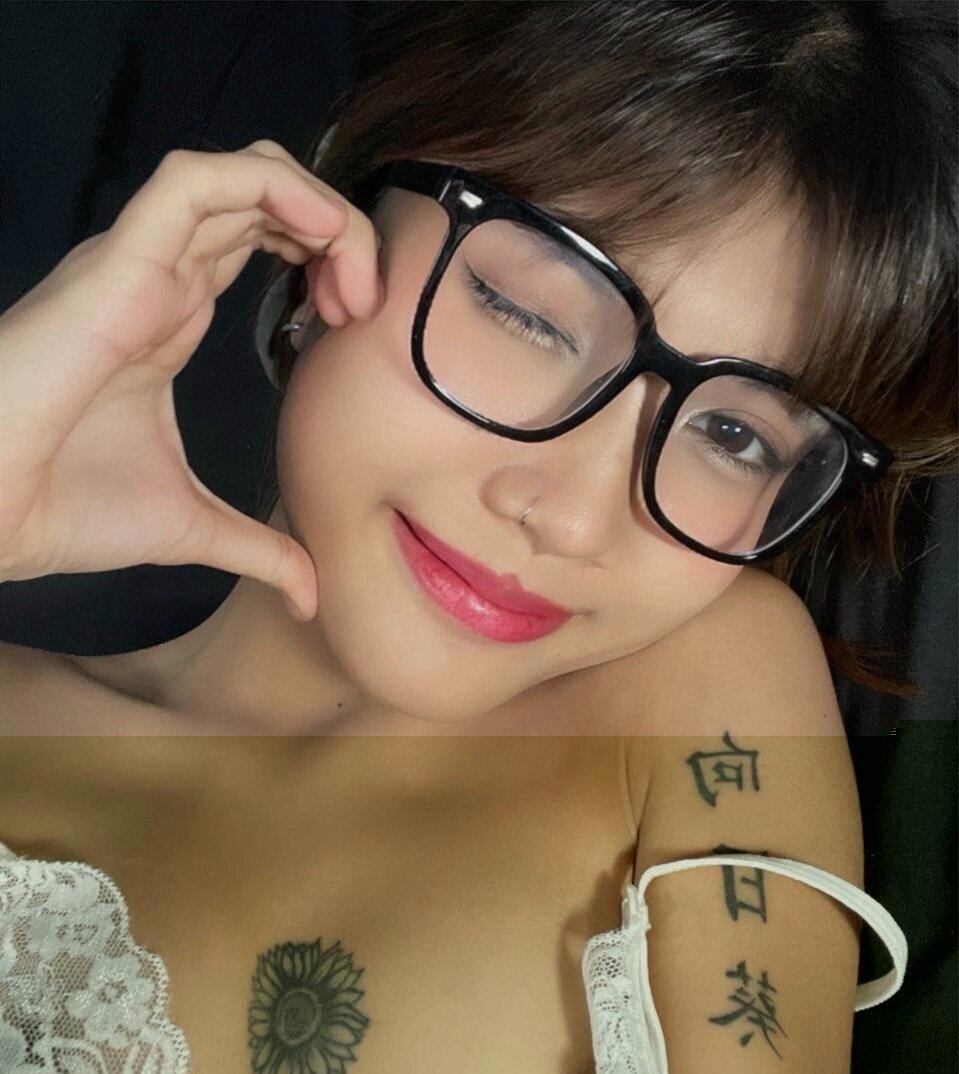 Sweetasiann (@sweetasiann), OnlyFans creator