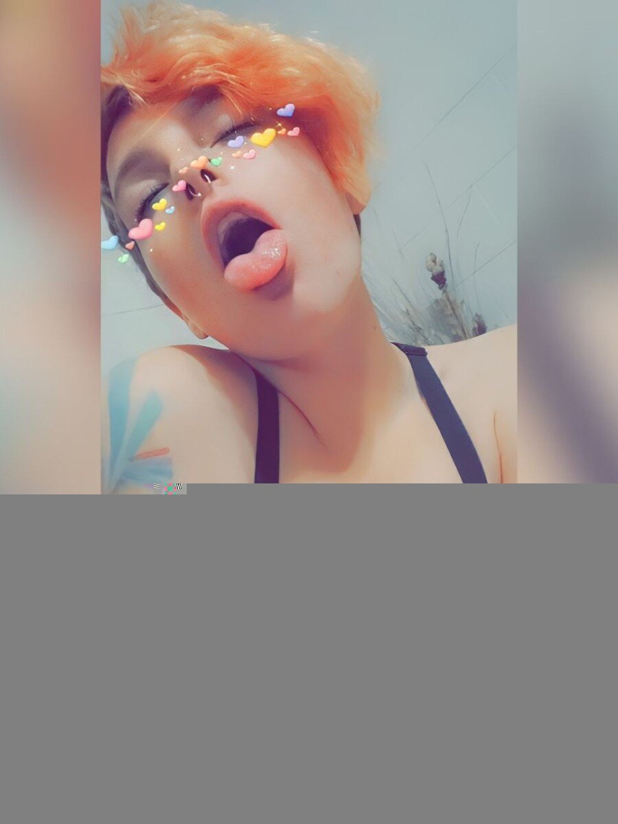 Sweetbabypebbles (@sweetbabypebbles), OnlyFans creator