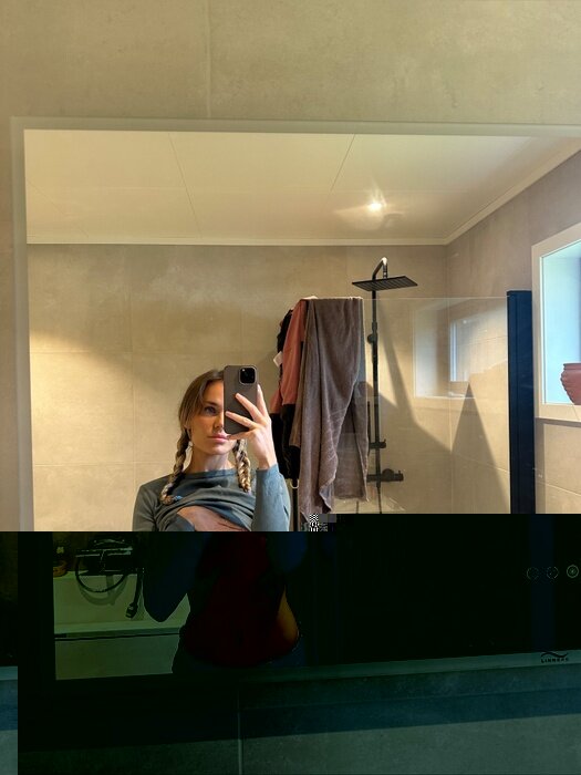Sweetblondygirl (@sweetblondygirl), OnlyFans creator