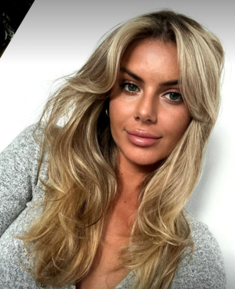 Sweetcheeksjuliefree (@sweetcheeksjuliefree), OnlyFans creator