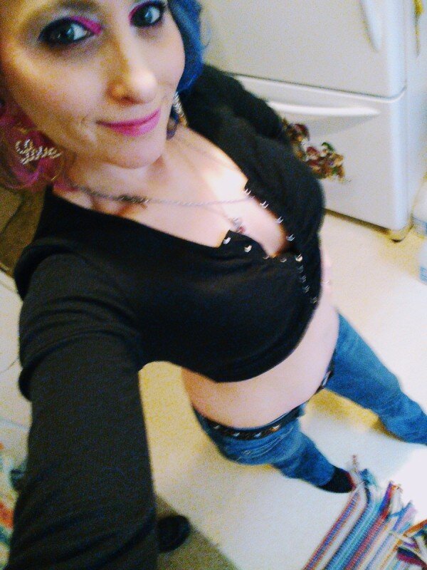 Sweetcottoncandy6996 (@sweetcottoncandy6996), OnlyFans creator