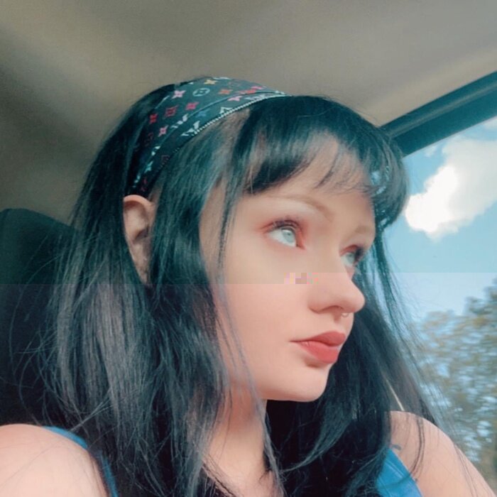 Sweetheartshelbie (@sweetheartshelbie), OnlyFans creator