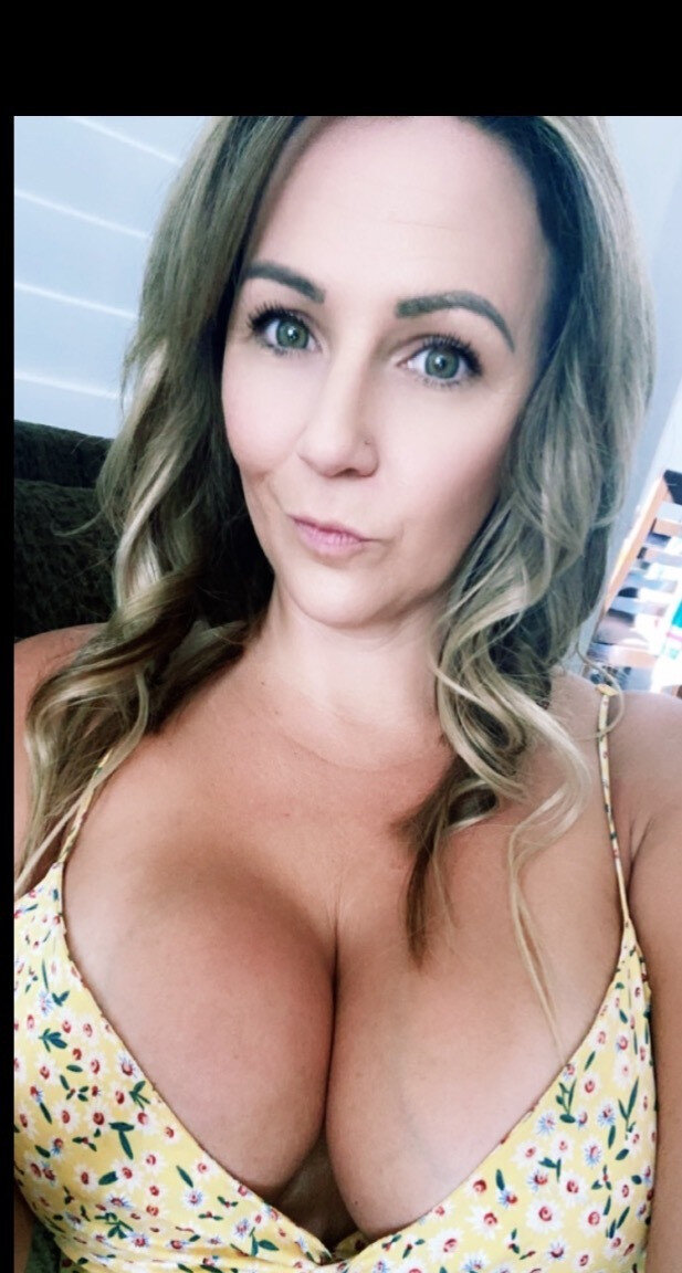 Sweetmama2you (@sweetmama2you), OnlyFans creator