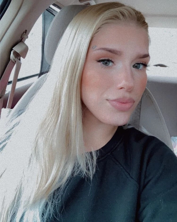 Sweetsavanaa (@sweetsavanaa), OnlyFans creator