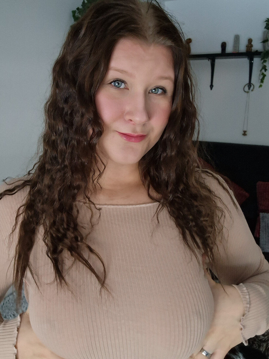 Alexandra (@swelexa99free), OnlyFans creator