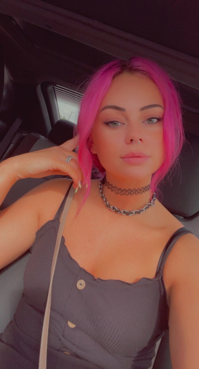 Swiggityswooty123free (@swiggityswooty123free), OnlyFans creator