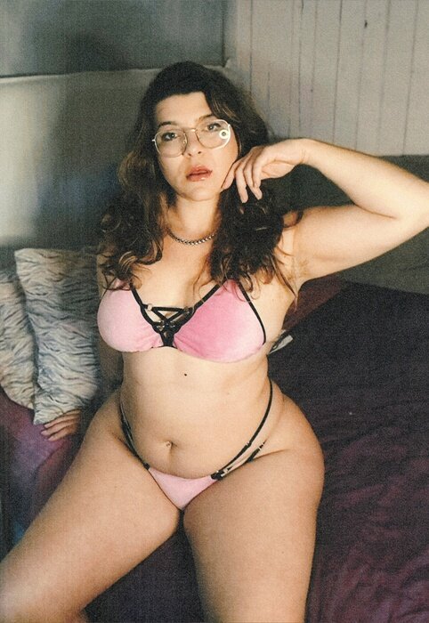 Switchbabepixxie (@switchbabepixxie), OnlyFans creator