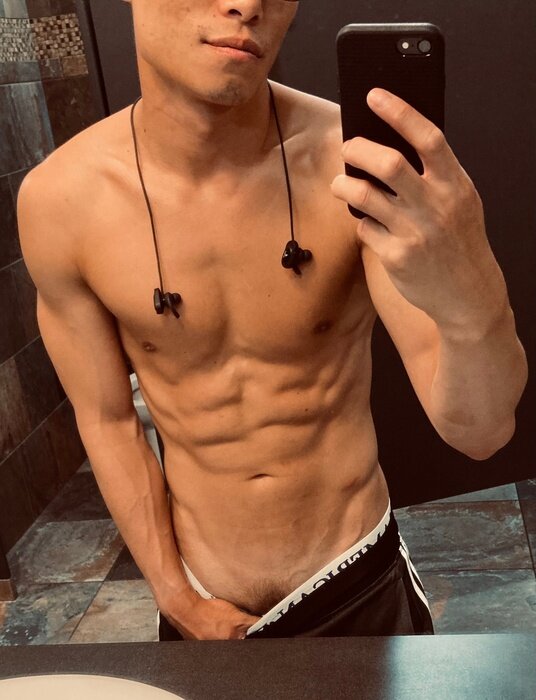 Sxyfshrmn (@sxyfshrmn), OnlyFans creator
