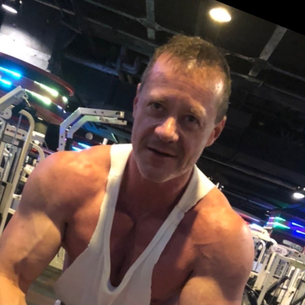 Taipeimuscle (@taipeimuscle), OnlyFans creator