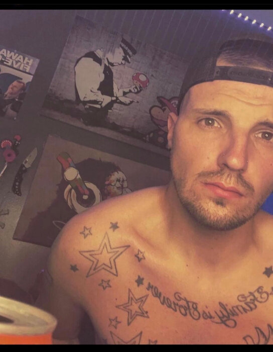 Tallandtatted119 (@tallandtatted119), OnlyFans creator