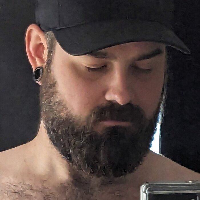 Tallbeard89 (@tallbeard89), OnlyFans creator