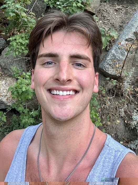 Talllad2518 (@talllad2518), OnlyFans creator