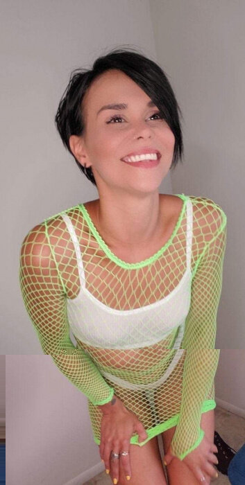Tallyssmile (@tallyssmile), OnlyFans creator