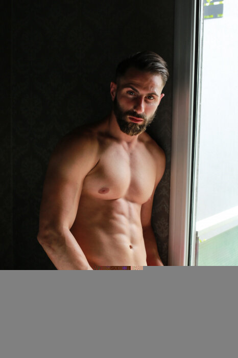 Tanovikingo (@tano_vikingo), OnlyFans creator