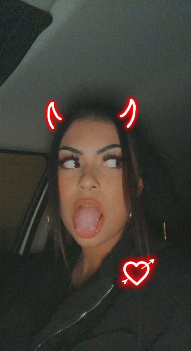 Tasteofhenny (@tasteofhenny), OnlyFans creator