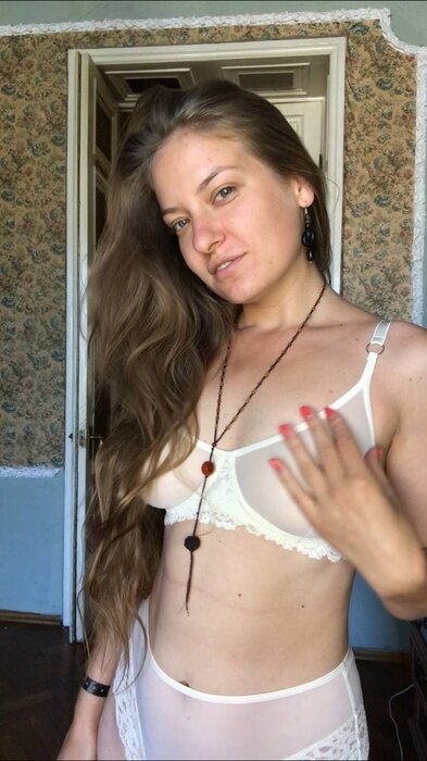 Tastydasha (@tastydasha), OnlyFans creator