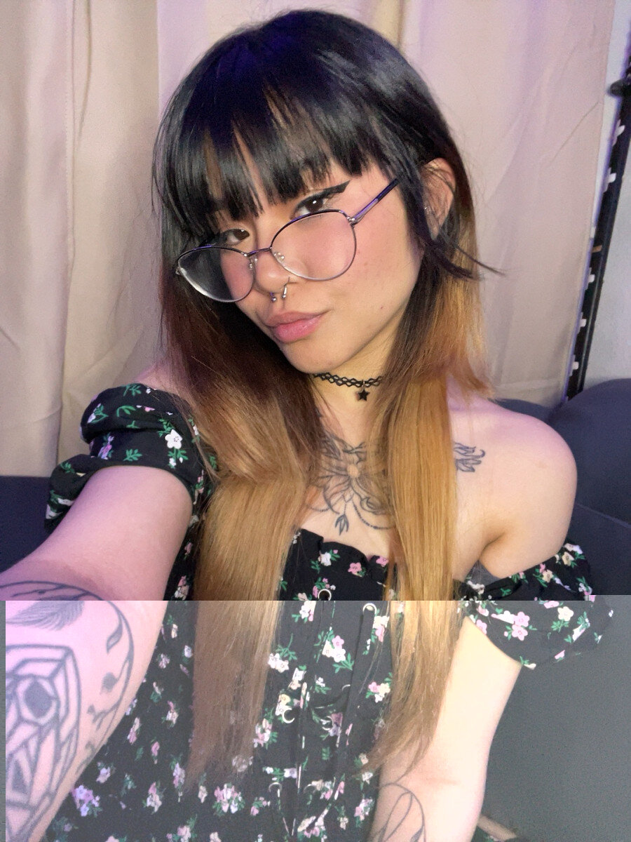 Tastyoni (@tastyoni), OnlyFans creator