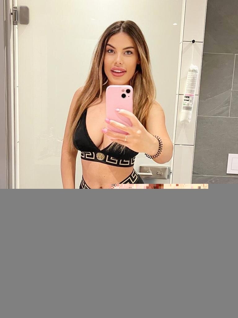 Tatiana (@tatiana_sweet), OnlyFans creator