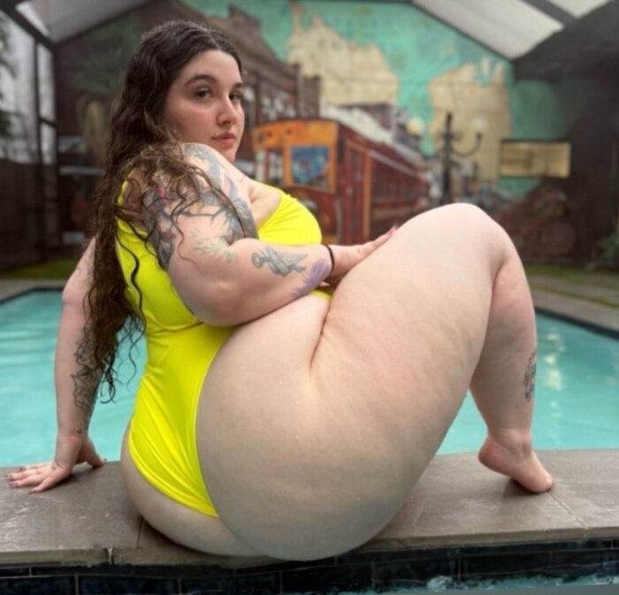 Tattedbaddiefree (@tattedbaddiefree), OnlyFans creator