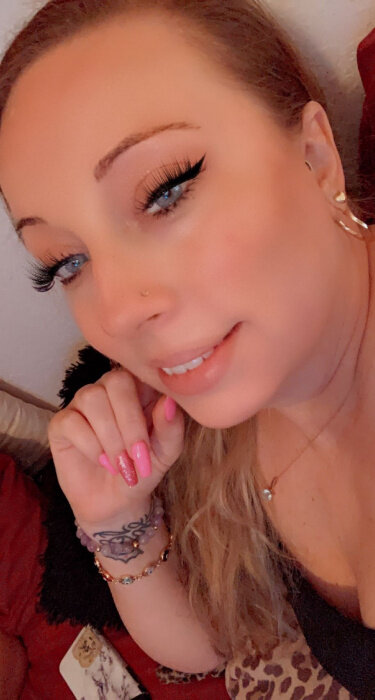 Monae (@tattedcheeks7777), OnlyFans creator