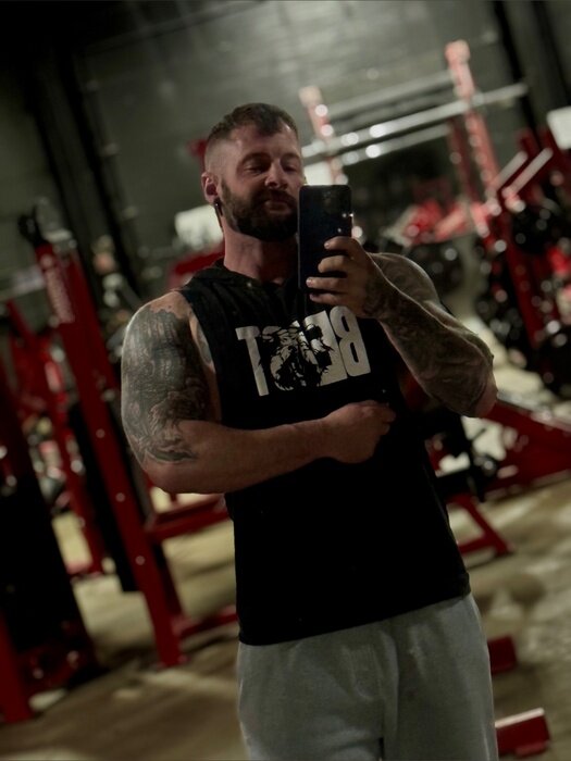 Tattedgymrat333 (@tattedgymrat333), OnlyFans creator
