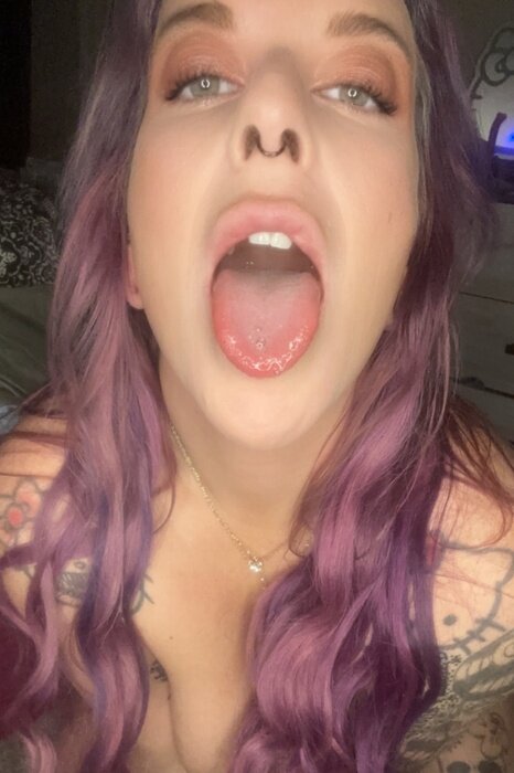 Tattedkittykat93 (@tattedkittykat93), OnlyFans creator