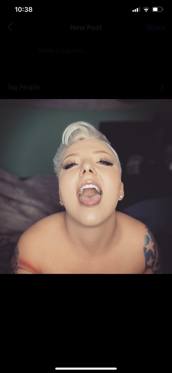 Tattedupgoddess (@tattedupgoddess), OnlyFans creator