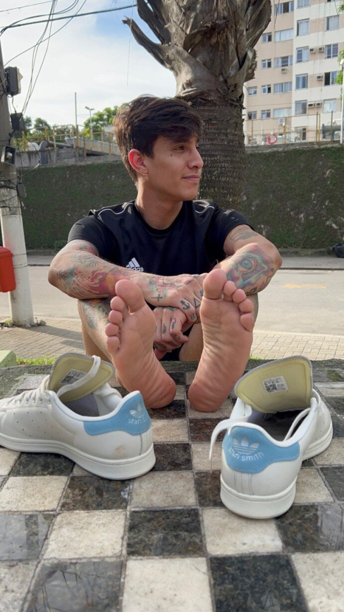 Tattooboyfeet (@tattooboyfeet), OnlyFans creator