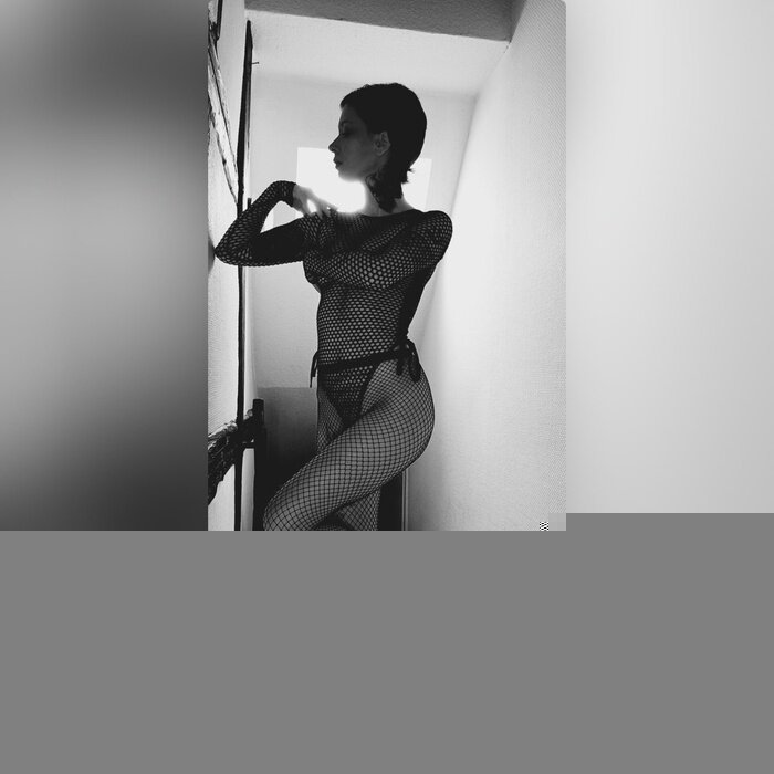 Tattoogirl26 (@tattoogirl26), OnlyFans creator