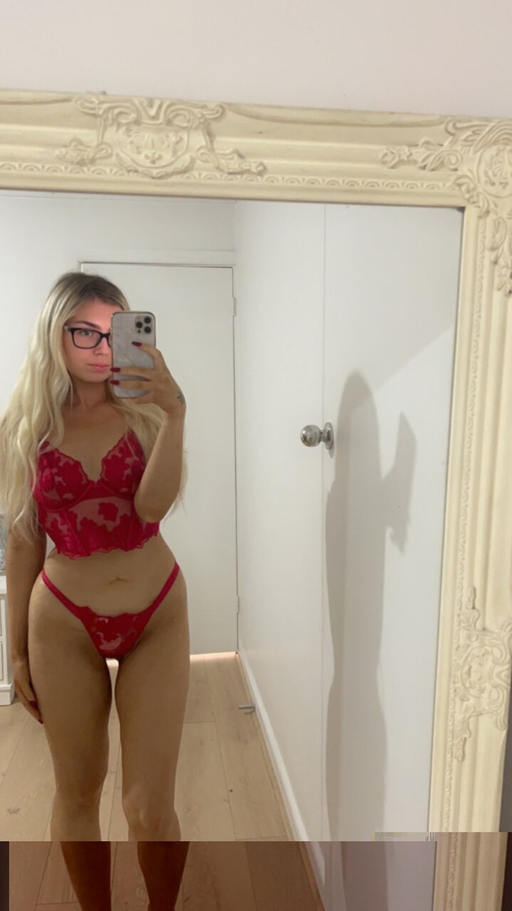 Taylajayde (@taylajayde), OnlyFans creator