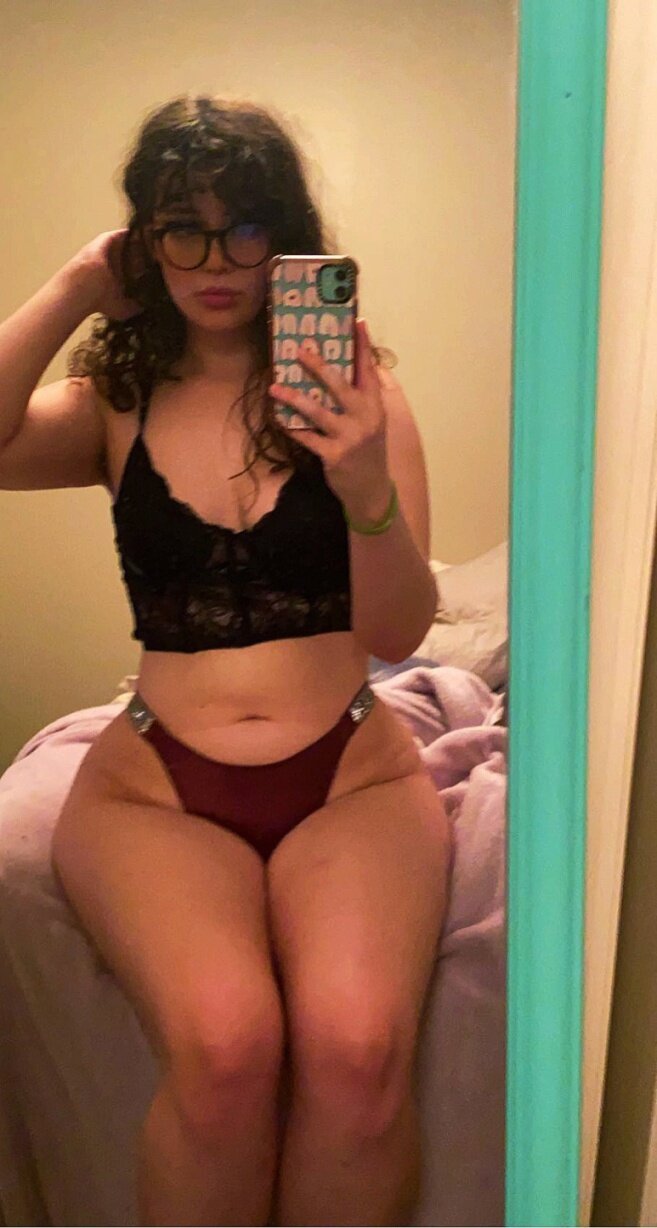Tayloorgreese (@tayloorgreese), OnlyFans creator