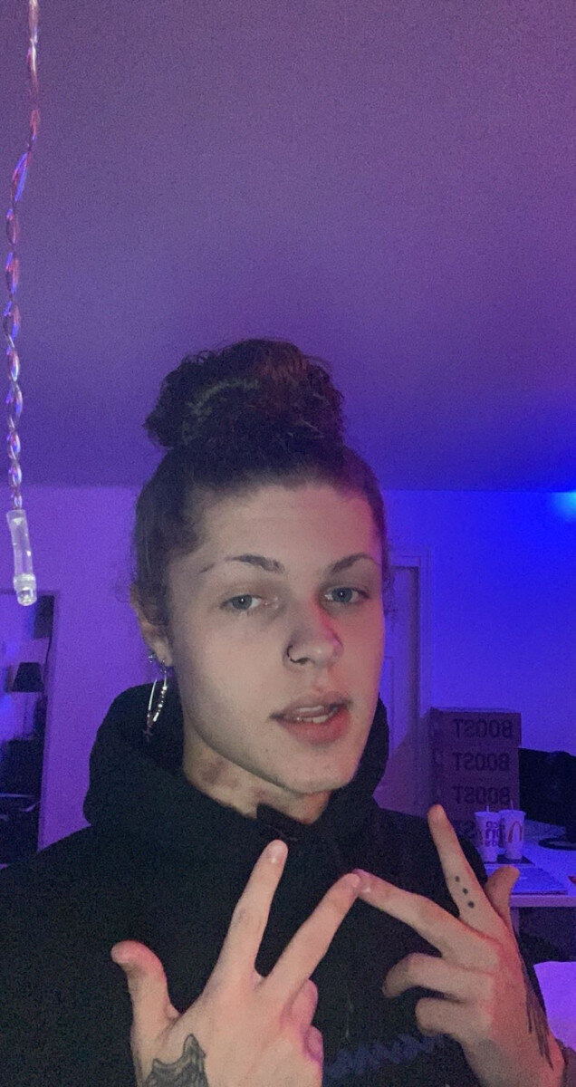 Tblunt (@tblunt), OnlyFans creator