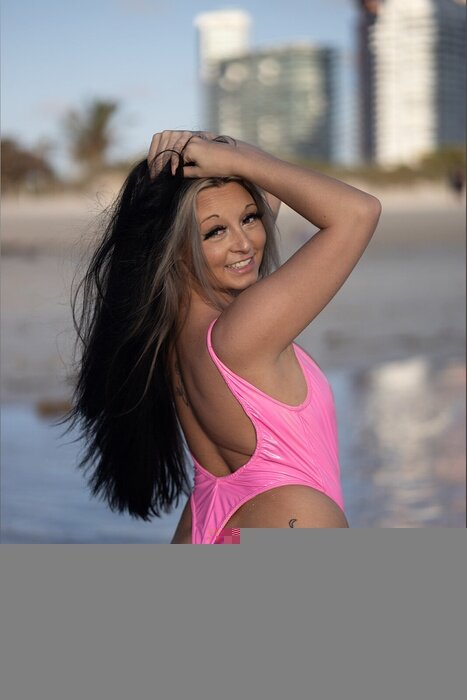 Teaseglam (@teaseglam), OnlyFans creator