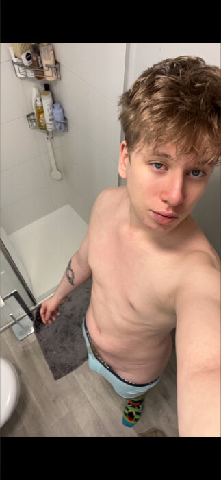 Teddyyetio (@teddyyetio), OnlyFans creator